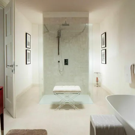 Villa Posh In Vabriga With High End Kitchen Pool Tar-Vabriga