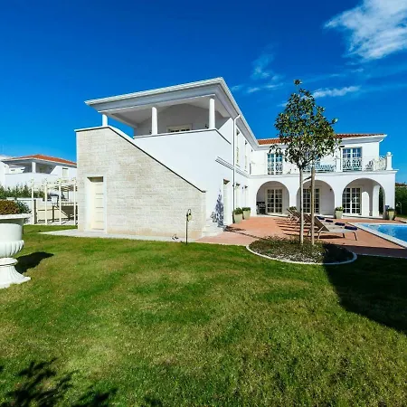 Villa Posh In Vabriga With High End Kitchen Pool Tar-Vabriga