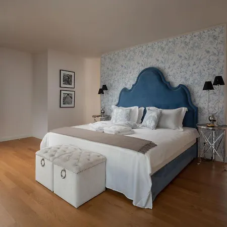 Villa Posh In Vabriga With High End Kitchen Pool