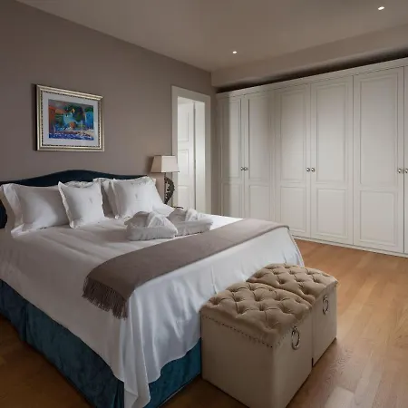 Villa Posh In Vabriga With High End Kitchen Pool *